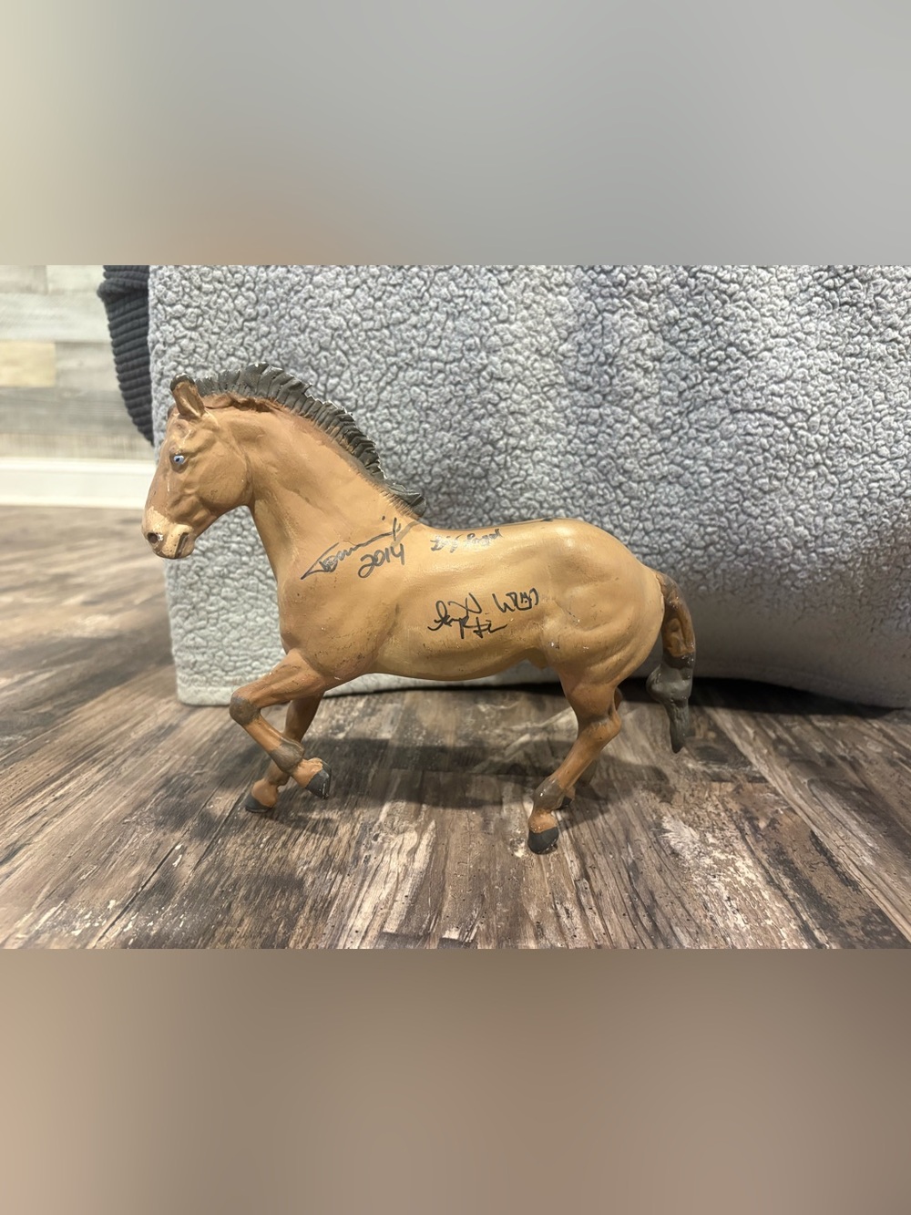 Breyer??? Horse Body